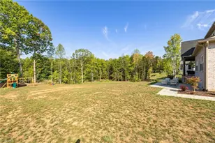 7533 Shadow Creek Dr, Summerfield, NC 27358 - Photo 47
