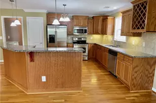 132 Feather Ridge Cir, Reidsville, NC 27320 - Photo 3