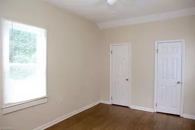 2214 Walker Avenue, Greensboro, NC 27403 - Photo 7