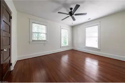 226 W Main Street, Elkin, NC 28621 - Photo 17