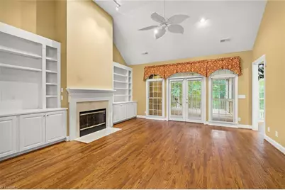3940 Newport Court, High Point, NC 27265 - Photo 5