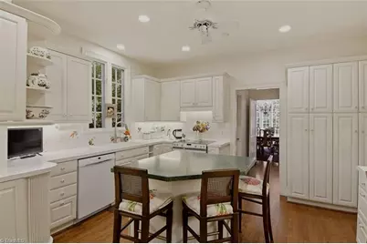 2843 Bitting Road, Winston-Salem, NC 27104 - Photo 7