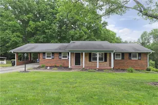 429 Mendenhall Dr, Winston-Salem, NC 27127 - Photo 5