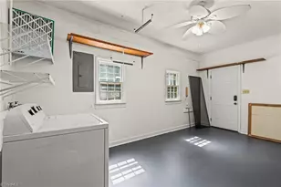 5701 Buddingwood Dr, Greensboro, NC 27409 - Photo 27