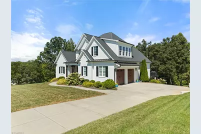2435 Wellsburg Court, Clemmons, NC 27012 - Photo 3