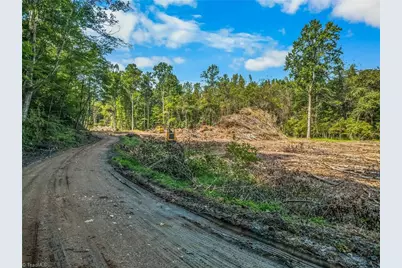 2370 Shelton Avenue, Statesville, NC 28677 - Photo 19