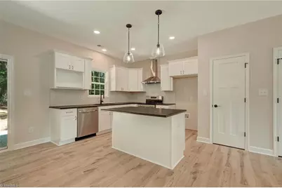 807 Claymore Court, Reidsville, NC 27320 - Photo 19