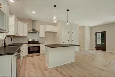 807 Claymore Court, Reidsville, NC 27320 - Photo 21