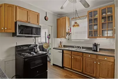 415 W 25th Street, Winston-Salem, NC 27105 - Photo 11