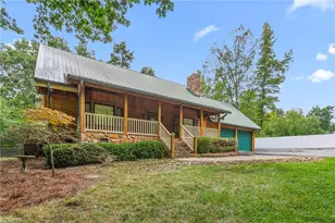 679 Bonnie Regan Rd, Thomasville, NC 27360 - Photo 3