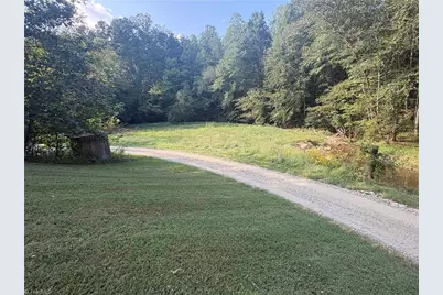 329 Graystone Road, Mount Airy, NC 27030 - Photo 11