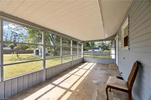 5615 Plantation Dr, Winston-Salem, NC 27105 - Photo 25