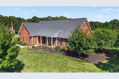 117 Pinnix Drive, Lexington, NC 27295 - Photo 3