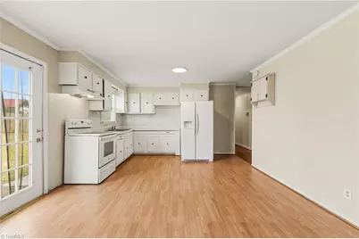 1035 Maryland Avenue, Eden, NC 27288 - Photo 11