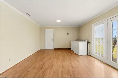 1035 Maryland Avenue, Eden, NC 27288 - Photo 15