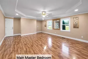 590 N Peace Haven Rd, Winston-Salem, NC 27104 - Photo 9