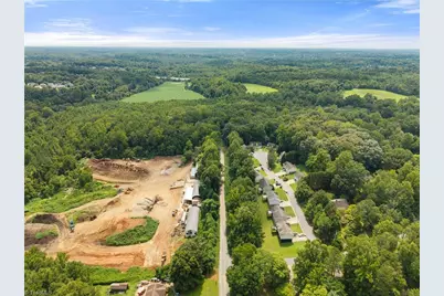 955 Valleystream Road, Winston-Salem, NC 27104 - Photo 5