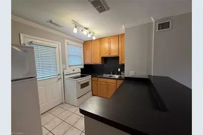 1828 Villa Drive, Greensboro, NC 27403 - Photo 7
