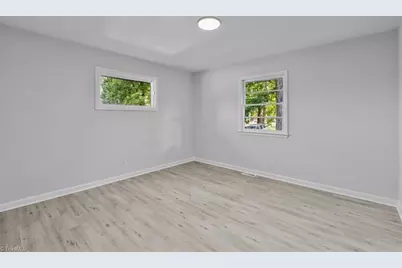 1804 Woodmere Drive, Greensboro, NC 27405 - Photo 19