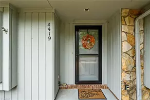 4419 Lake Walk Dr, Greensboro, NC 27410 - Photo 3