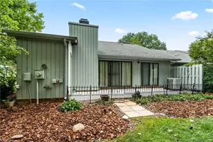 4419 Lake Walk Dr, Greensboro, NC 27410 - Photo 31