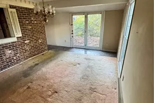 2404 Revolan Ct, Greensboro, NC 27407 - Photo 13