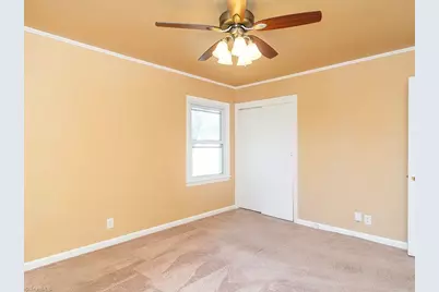1901 Lynnwood Drive, Burlington, NC 27215 - Photo 21