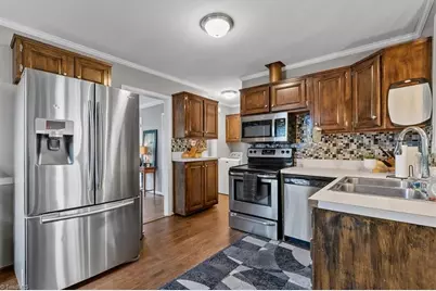 2608 David Caldwell Drive, Greensboro, NC 27408 - Photo 11