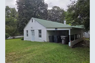 2601 Pershing Street, Greensboro, NC 27405 - Photo 11