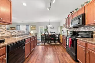 239 Thistle Downs Dr, Burlington, NC 27215 - Photo 7