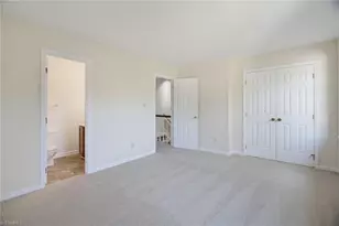 2210 New Garden Rd, Greensboro, NC 27410 - Photo 17