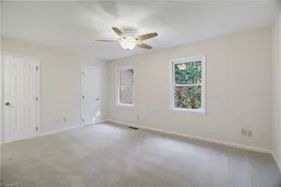 2210 New Garden Rd, Greensboro, NC 27410 - Photo 19