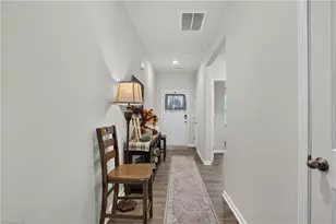 3104 Middle Creek Ln, Greensboro, NC 27405 - Photo 5