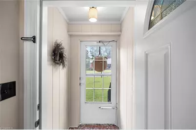218 Center Street, Kernersville, NC 27284 - Photo 23