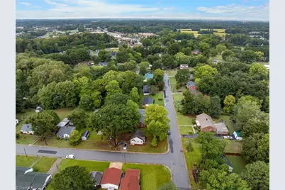 218 Center Street, Kernersville, NC 27284 - Photo 45