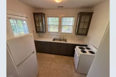 2061 Craig Street #3, Winston-Salem, NC 27103 - Photo 9