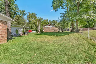 2401 Bywood Road, Greensboro, NC 27405 - Photo 25