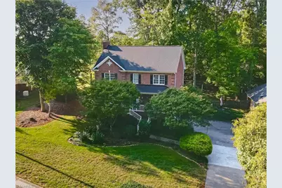 704 Lynn Dee Drive, Winston-Salem, NC 27106 - Photo 3