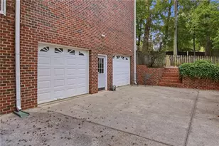 704 Lynn Dee Dr, Winston-Salem, NC 27106 - Photo 37
