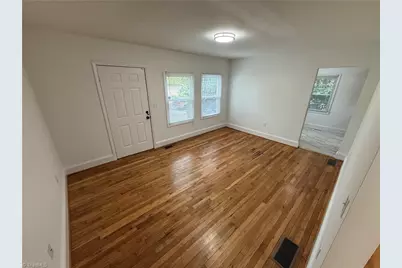 2900 S Main Street, Winston-Salem, NC 27127 - Photo 3