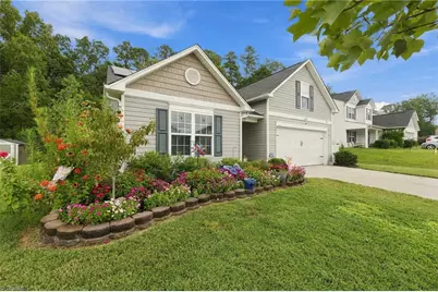 115 Goldenrod Court, Burlington, NC 27215 - Photo 3