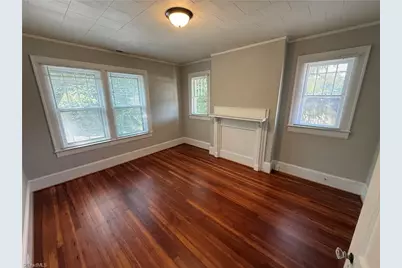 496 West End Boulevard #B, Winston-Salem, NC 27101 - Photo 9