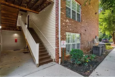 3716 Cotswold Avenue #B, Greensboro, NC 27410 - Photo 5