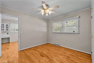 212 W Gilbreath St, Graham, NC 27253 - Photo 31