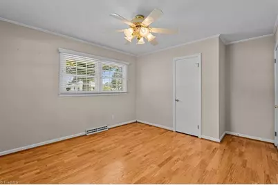 212 W Gilbreath Street, Graham, NC 27253 - Photo 25