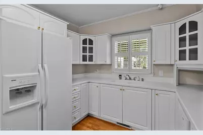 212 W Gilbreath Street, Graham, NC 27253 - Photo 11