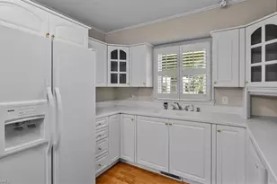 212 W Gilbreath St, Graham, NC 27253 - Photo 11