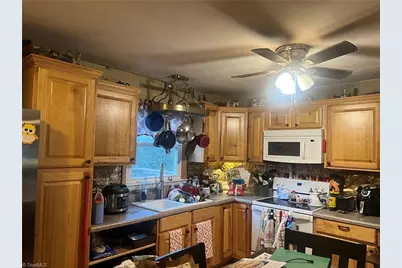 262 Woodcreek Drive, Mount Airy, NC 27030 - Photo 3