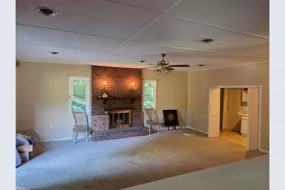 379 W Maple Avenue, Mocksville, NC 27028 - Photo 5