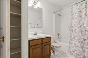 3936 New Garden Park, Greensboro, NC 27410 - Photo 17